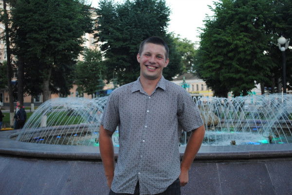 Константин Назаров