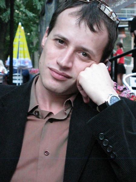 Эдуард Асланов