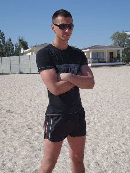 Макс Карпонеко