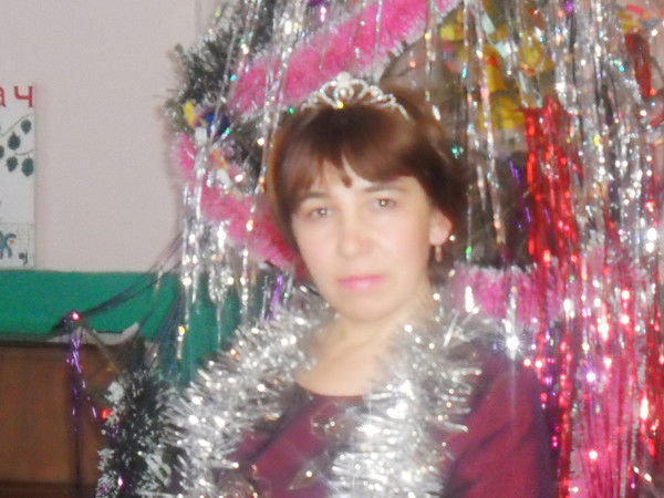 Энже Саматова