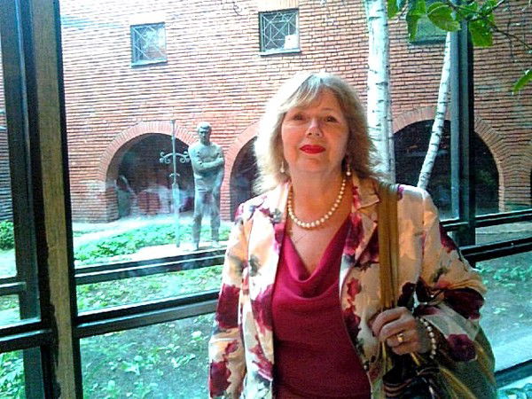 Надежда Стрельникова