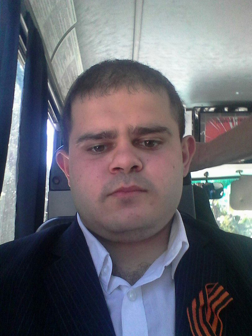 Юра Оганезов