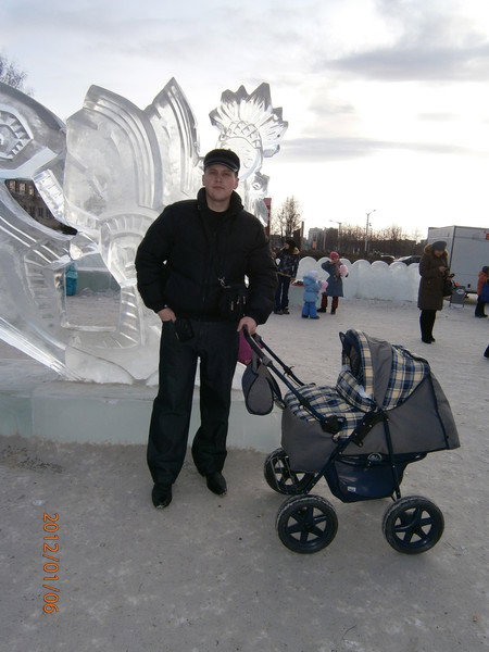 Денис Верхатурцев
