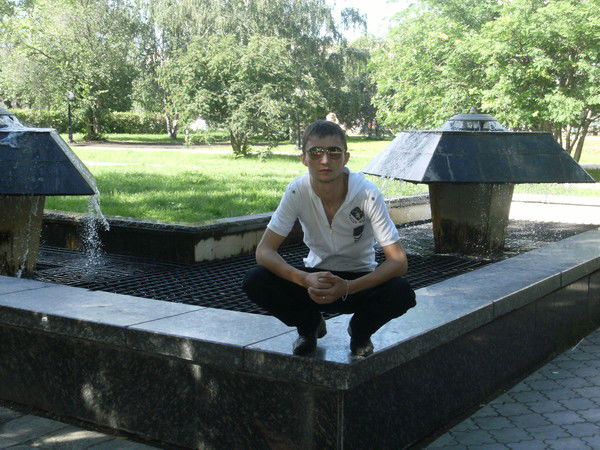 Макс Бродецкий