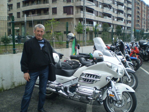 Виктор Калюжный