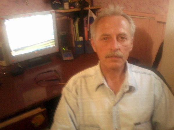 Георгий Петров