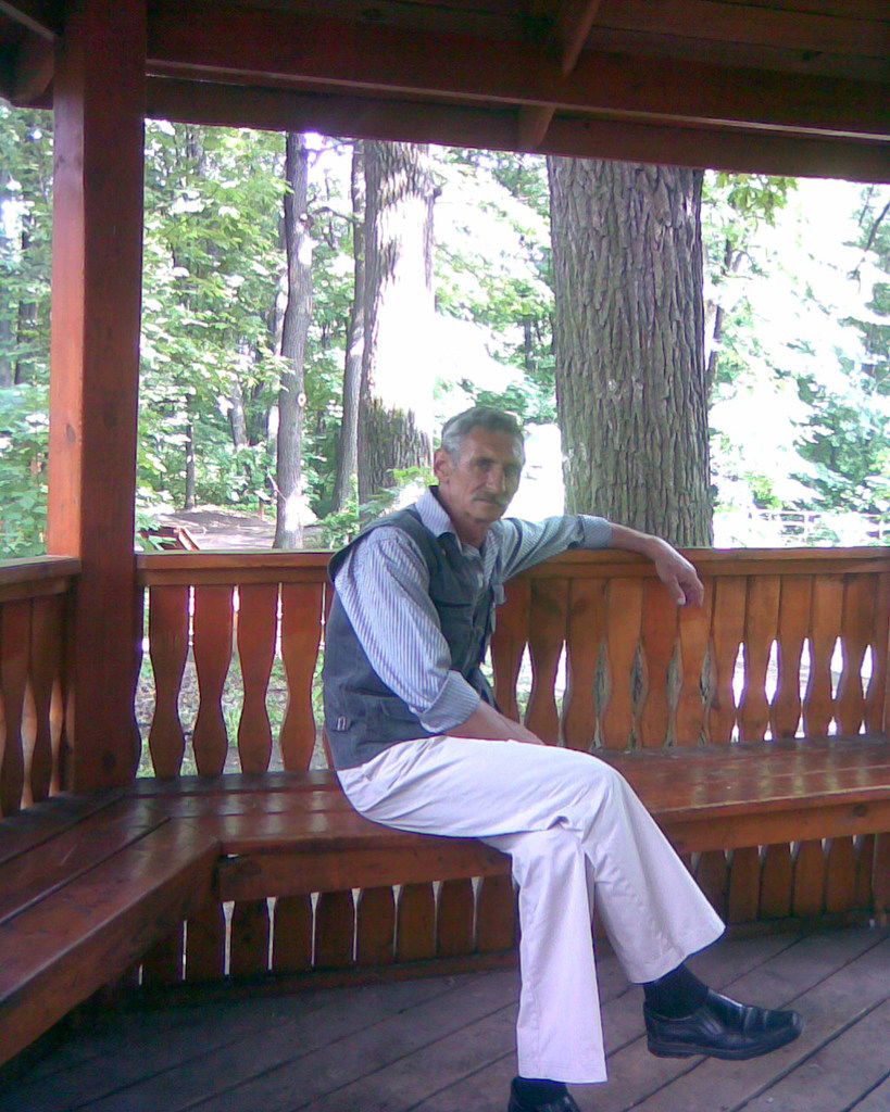 Владимир Махинин