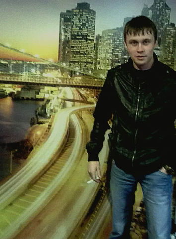 Илья Новиков