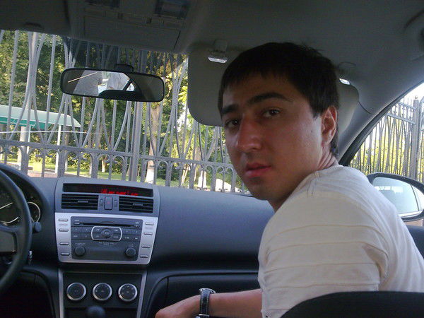 Ойбек Аскаров