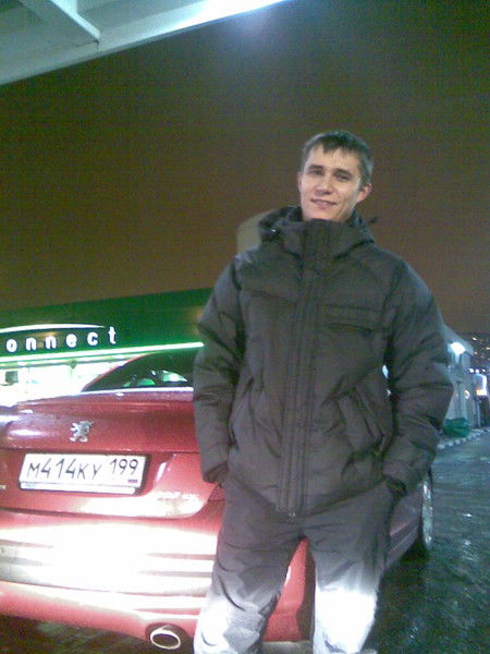 Дмитрий Султанов