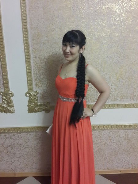 Динара ............