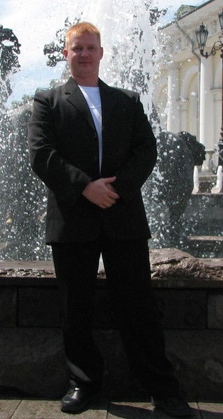 Олег Тарасов