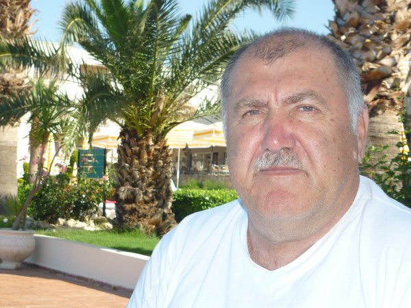 Владимир Бондарев