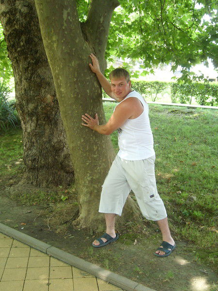 Андрей Белашов