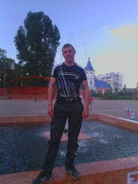 Сергей Емельянов