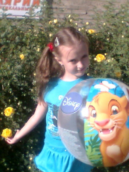 Оленька Томосова