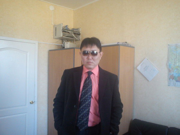 Виталий Хантургаев