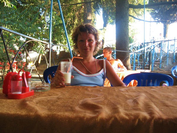 Юля Наталич