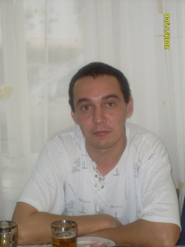 Дамир Мустафин