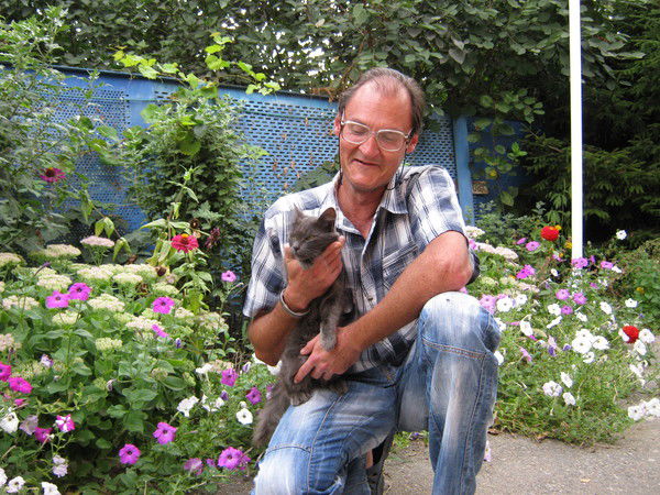 Станислав Розов