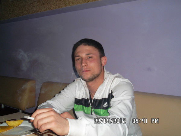 _:жгучий Брюнет:_