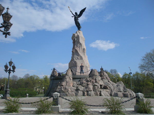 Дмитрий Лукьянов