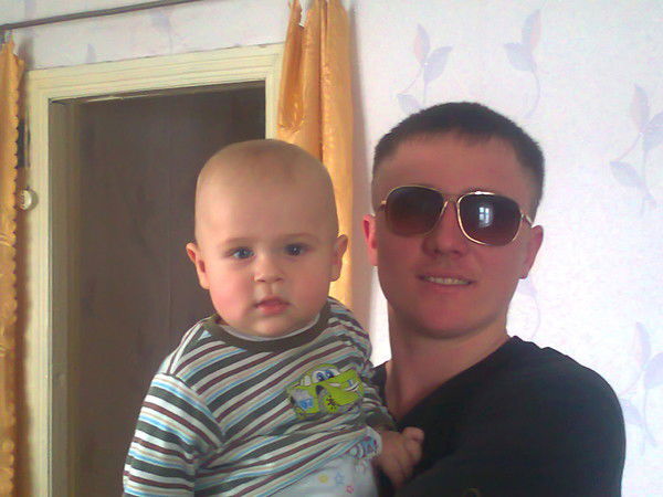 Виктор Холдеев