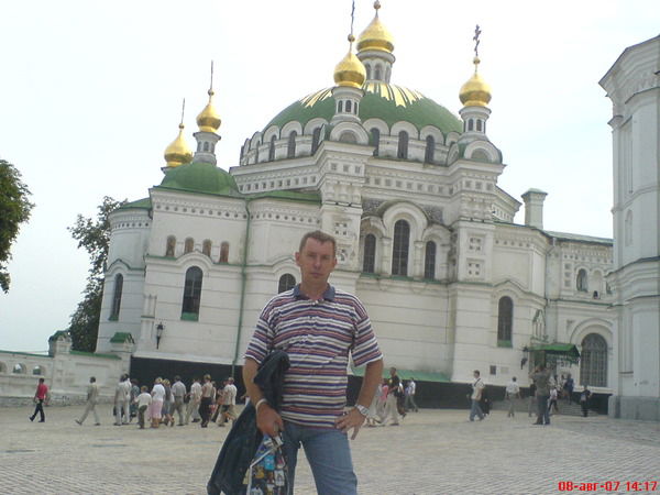 Михаил Леошко