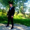 Makow & Kz Exclusive