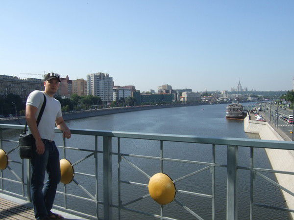 Леха Обухов