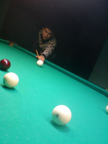 M A R A T S A B U R O V