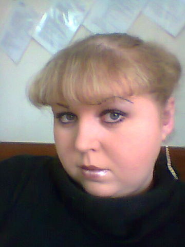 Вика Незнакомая