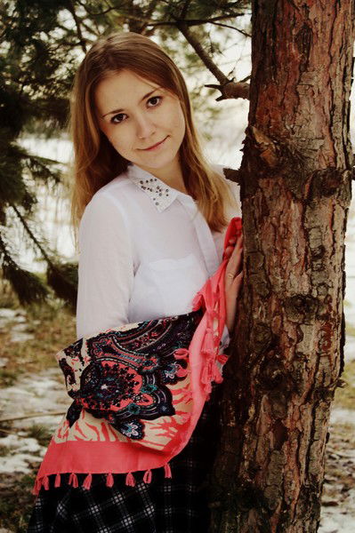 Лиза Багрий