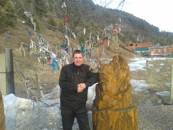 Андрей Макаров