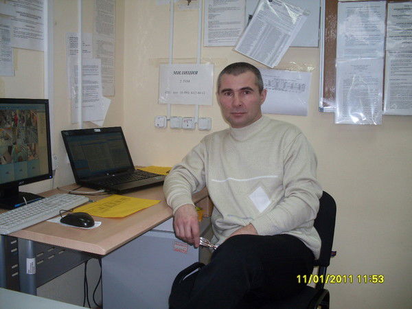 Юрий Емельянов