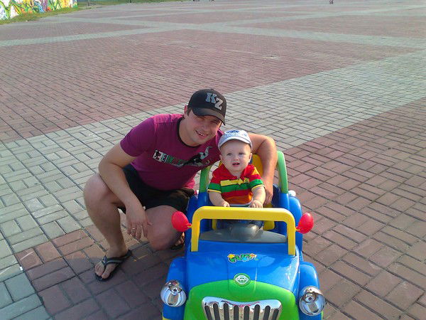 Максим Асламов