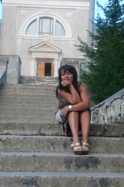 Анна Левтонова