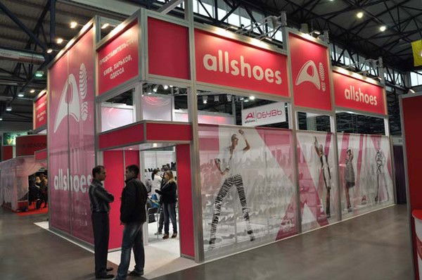 Виталий Теняев