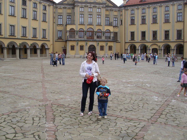 Елена Урбанович