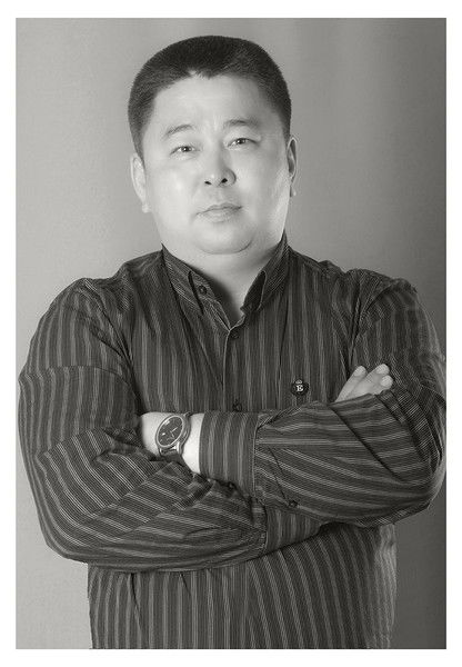 Аскар Тыныбаев