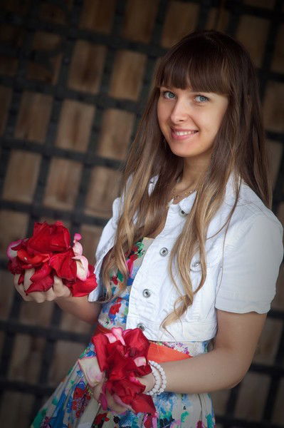 Алина Таюрская