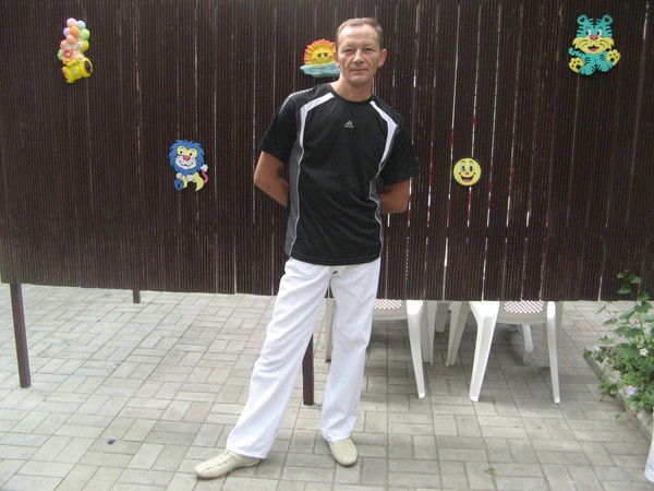 Роман Шарифов