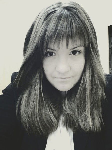 Оленька Владимирова