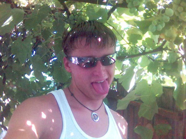 Юрий Коноваленко