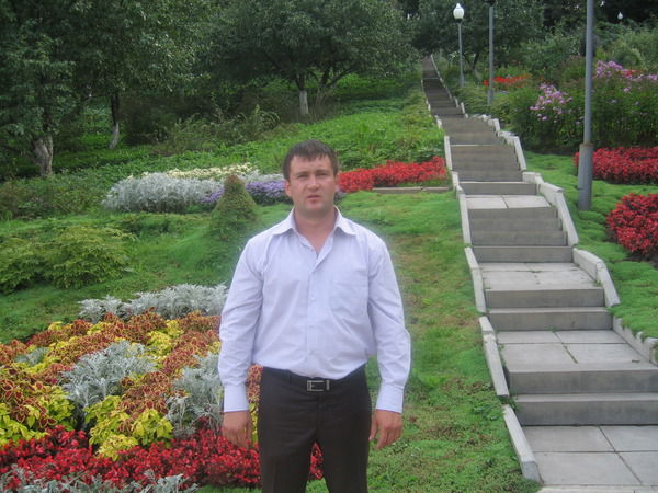 Владимир Колыванов