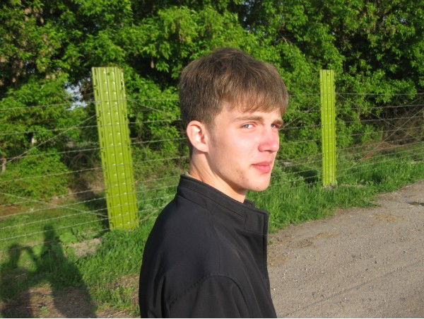 Юрий Иванов