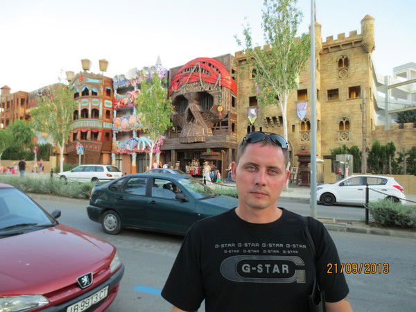 Валера Смирнов