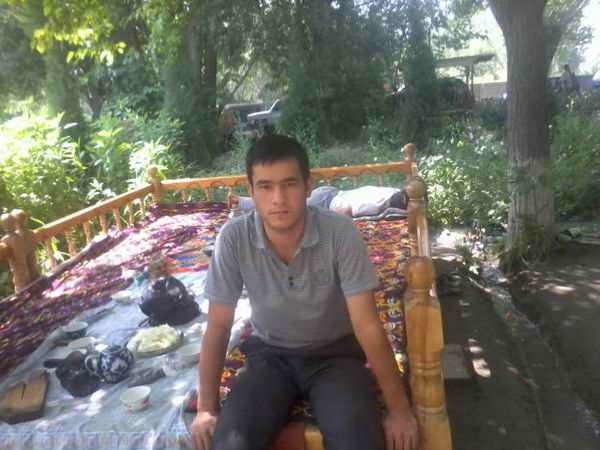 Асрор Саидов