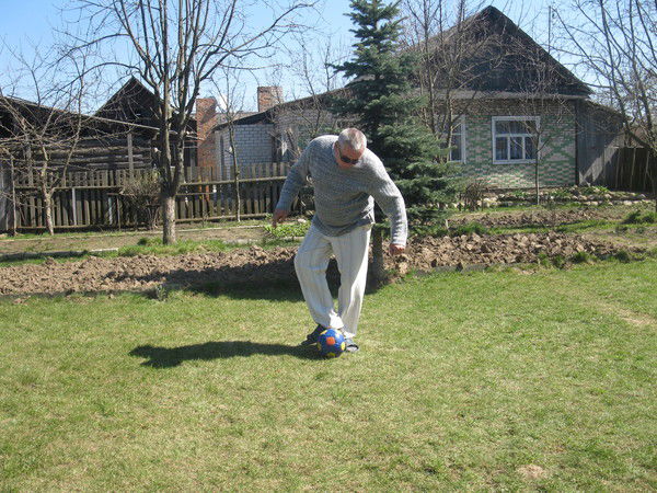 Александр Тютюнник