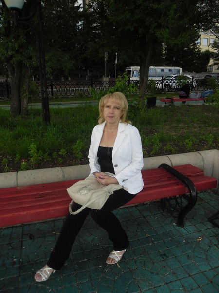 Лариса Наханович